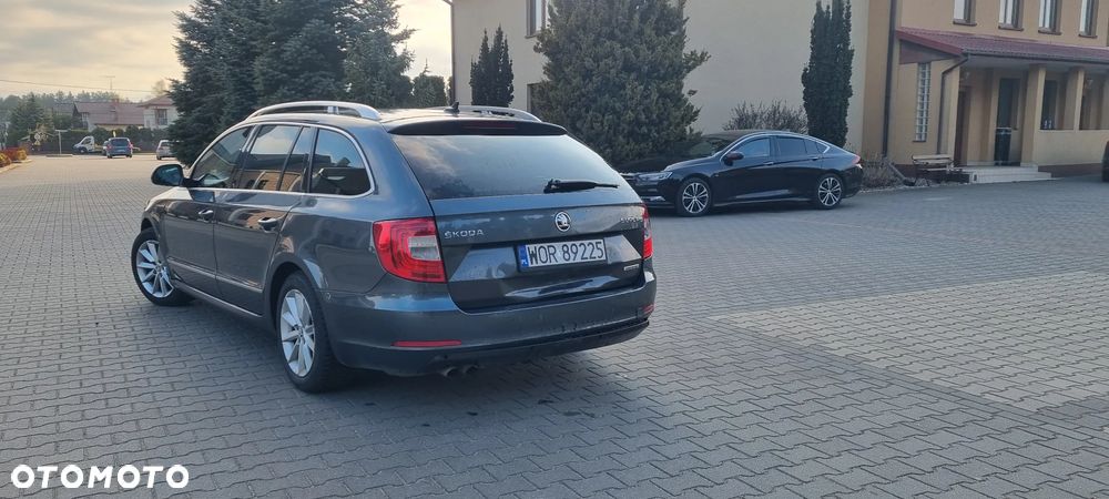 Skoda Superb 1.6 TDI Active Greenline - 4
