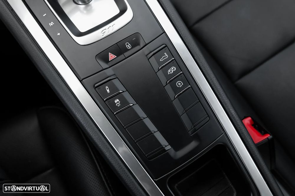 Porsche 911 (991) Carrera 4 S PDK - 35