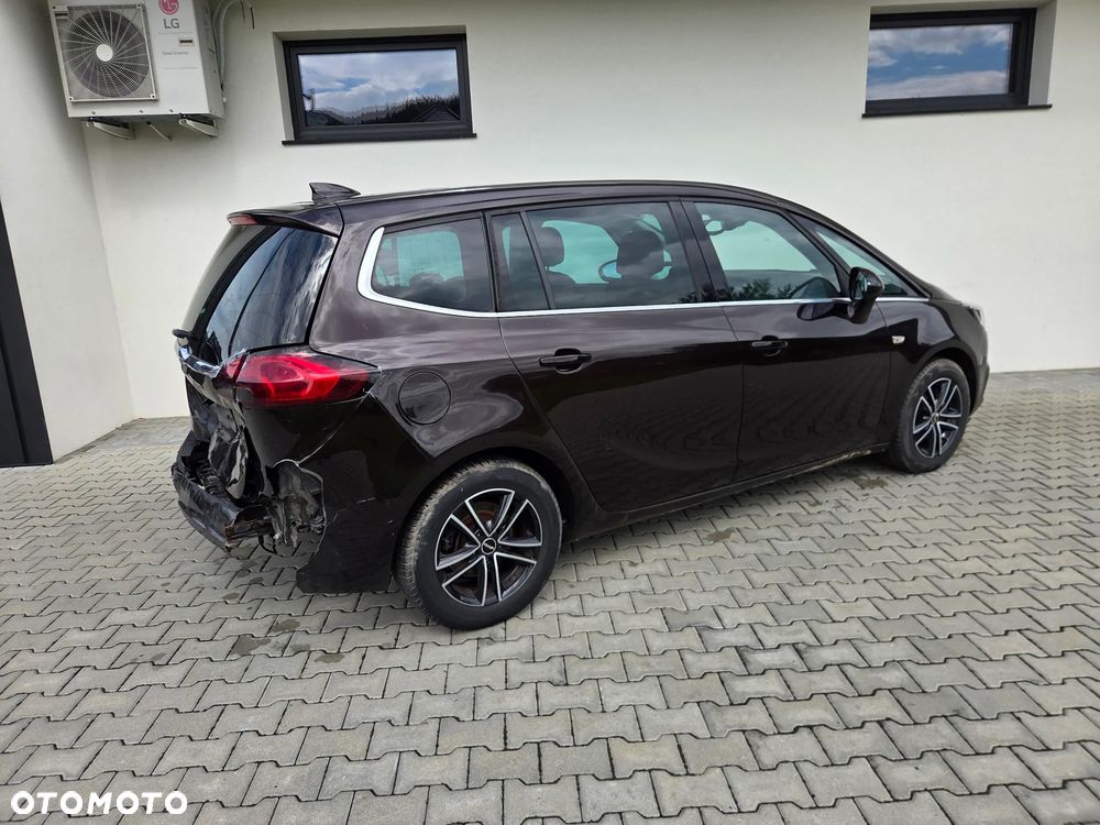 Opel Zafira - 20