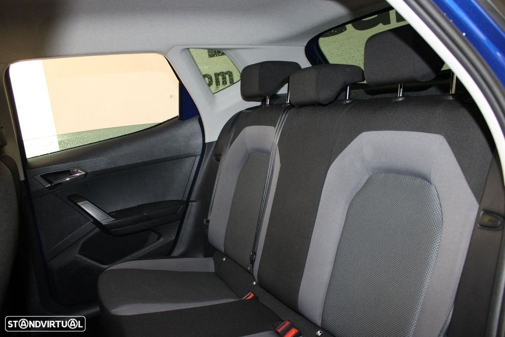 SEAT Arona 1.0 TSI Style DSG - 25