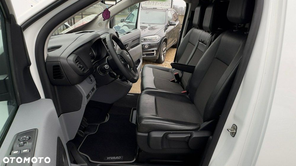 Opel Vivaro - 11