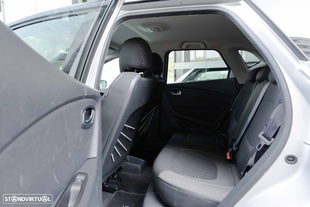 Renault Captur 1.5 dCi Exclusive - 13