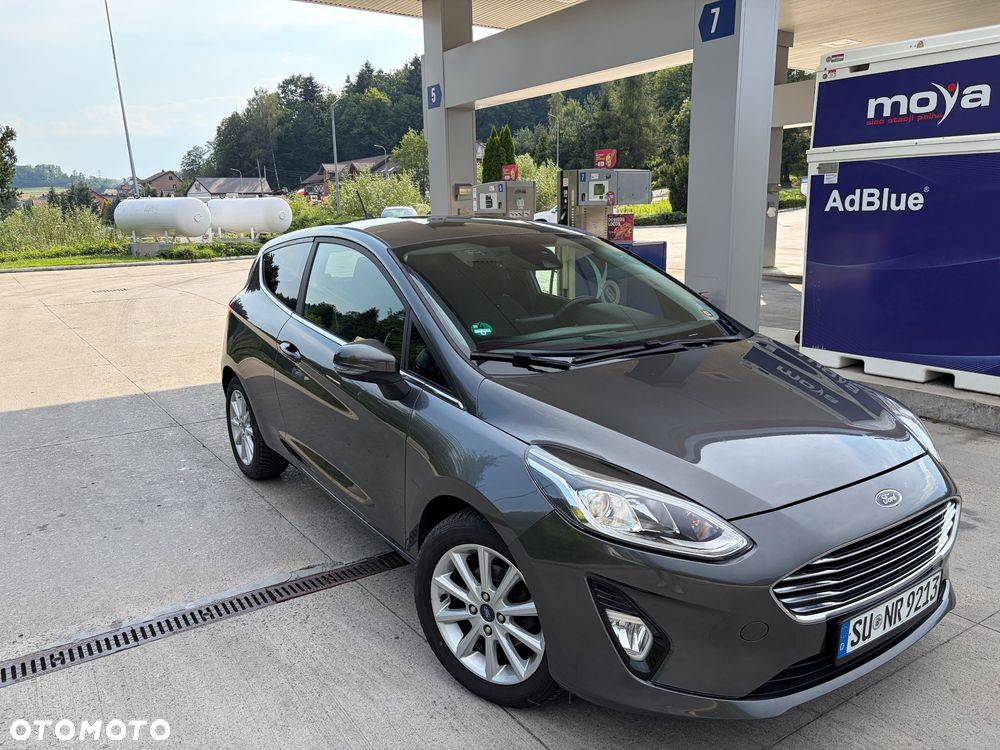 Ford Fiesta 1.0 EcoBoost S&S TITANIUM - 4