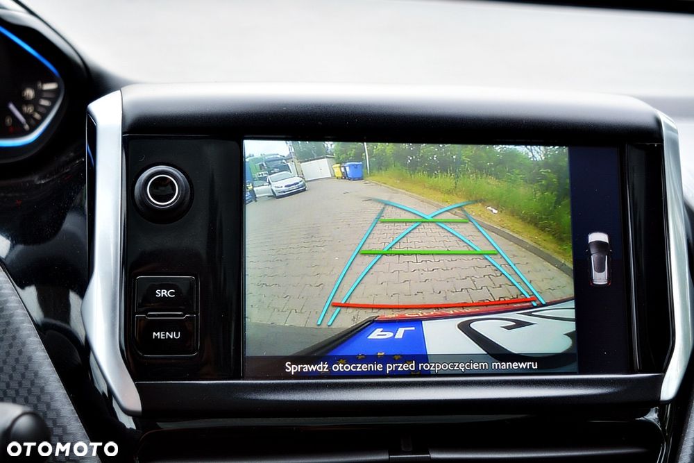 Peugeot 2008 PureTech 110 GPF Stop&Start EAT6 Allure - 8
