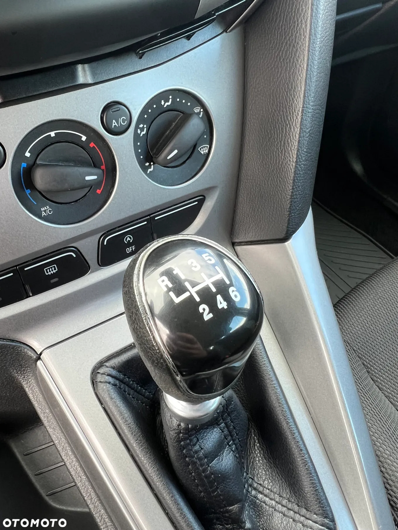 Ford Focus - 15