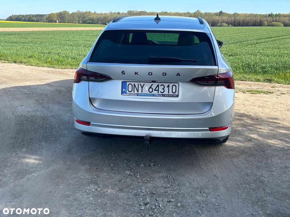 Skoda Octavia 2.0 TDI SCR Ambition DSG - 9