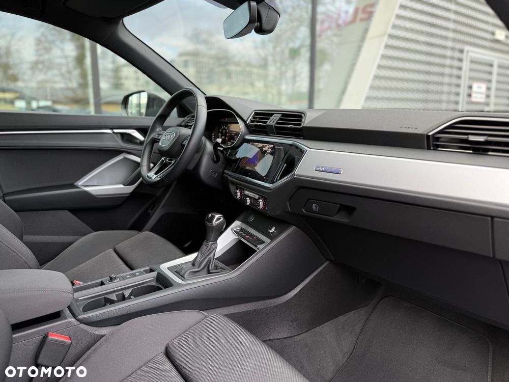 Audi Q3 Sportback - 21