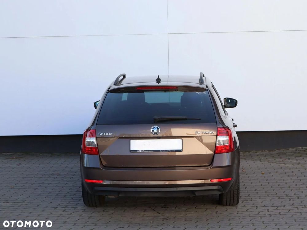 Skoda Octavia 1.5 TSI ACT Ambition - 6
