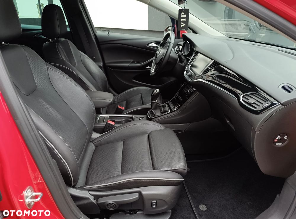 Opel Astra 1.4 Turbo Innovation - 11