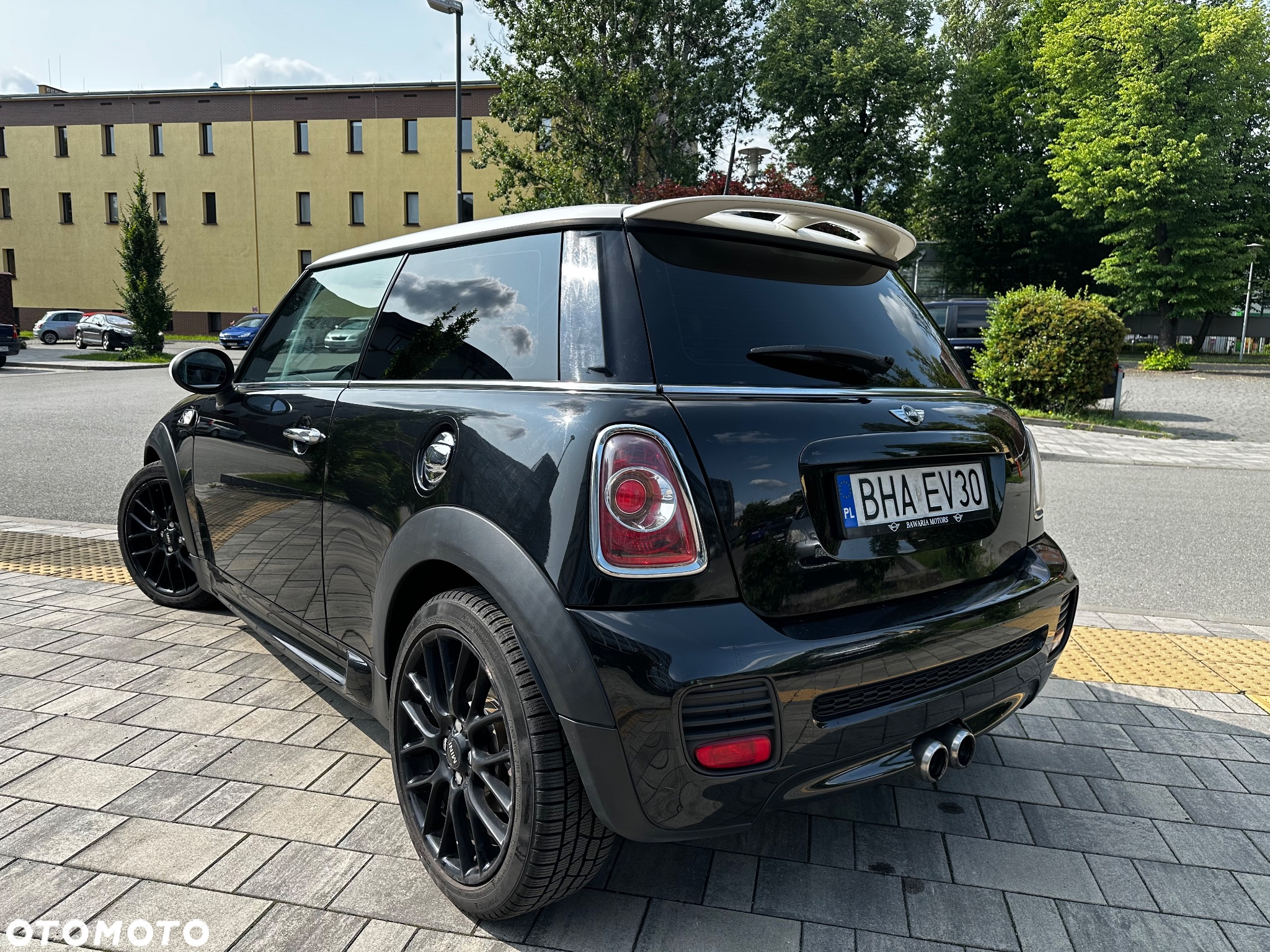 MINI Cooper S Standard - 4