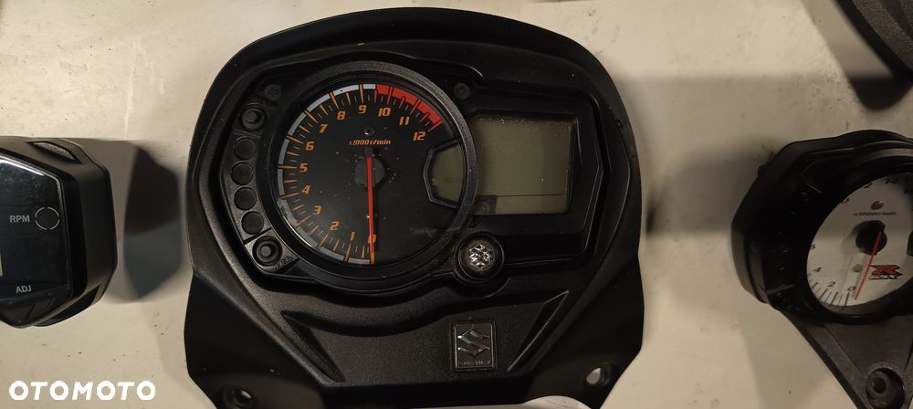 SUZUKI GSXF 1250 650  GSXR BANDIT LICZNIK ZEGARY - 13