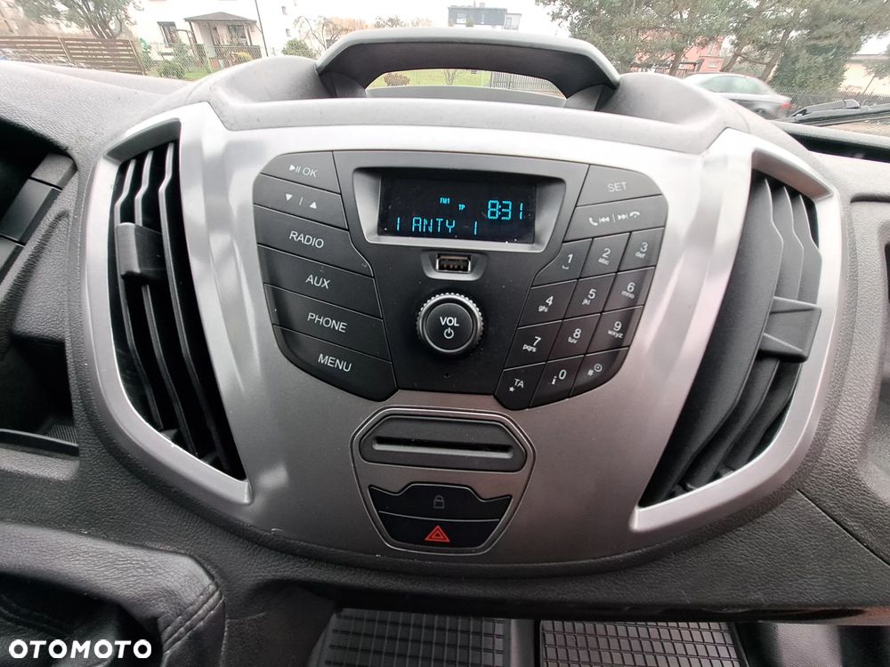 Ford Transit - 14