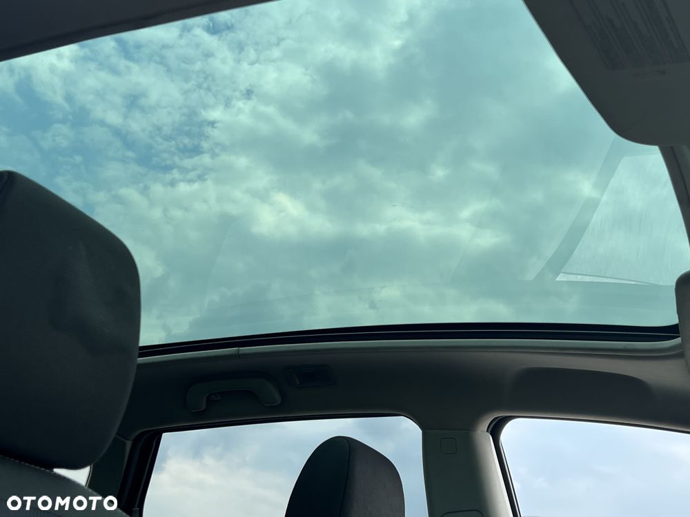 Nissan Qashqai+2 - 14