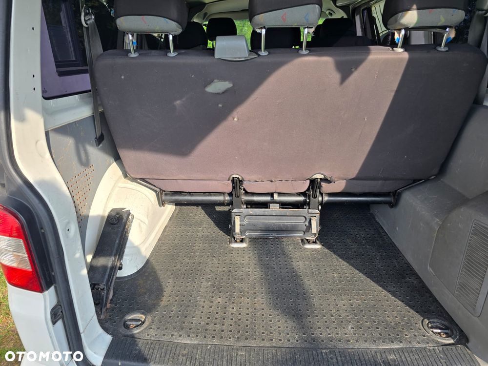 Volkswagen T5 - 4