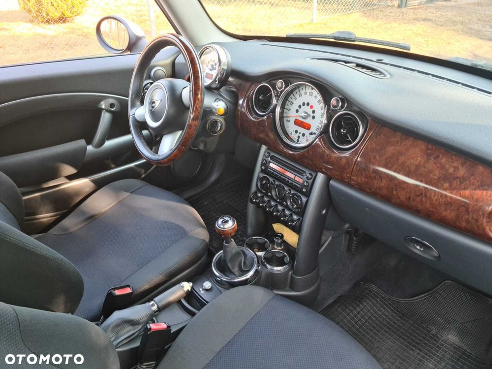 MINI Cooper - 6