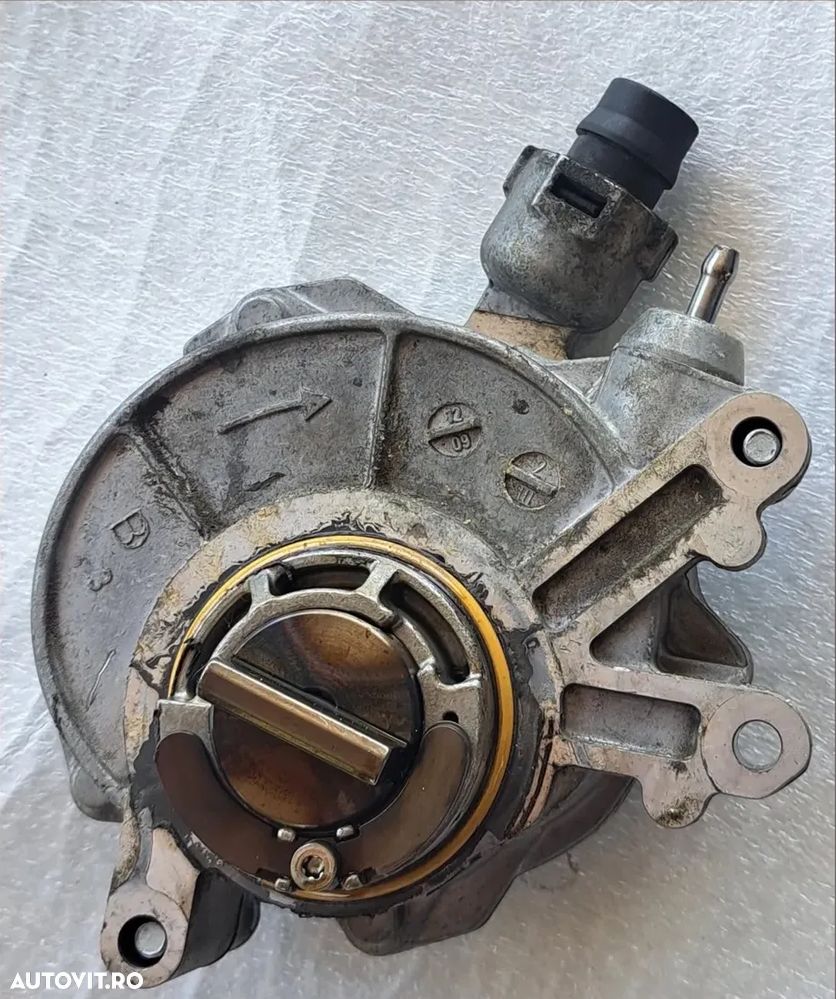 Pompa vacuum bmw M5 M6 F07 F10 F11 F06 F12 F13 F01 F02 F03 F04 E70 F15 F85 F16 F86 E71 E72 - 1