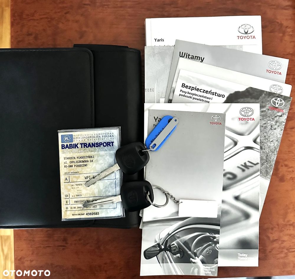 Toyota Yaris 1.0 Terra A/C - 12