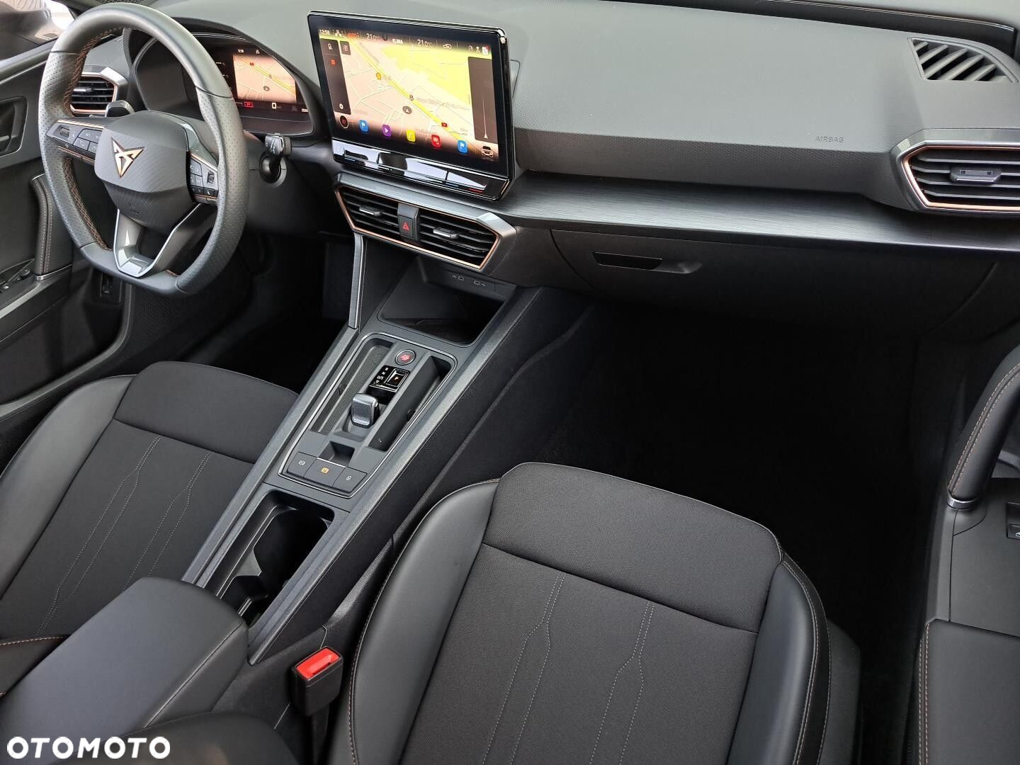 Cupra Leon 2.0 TSI DSG - 10