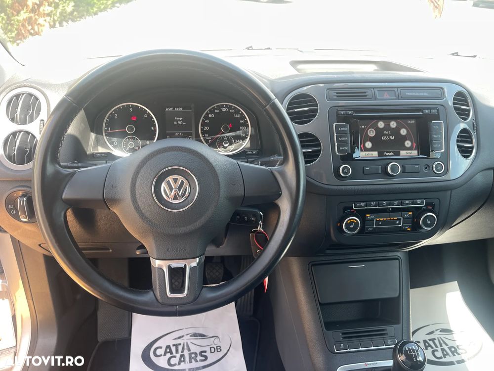 Volkswagen Tiguan 2.0 TDI DPF 4Motion BlueMotion Technology Cup Sport & Style - 37