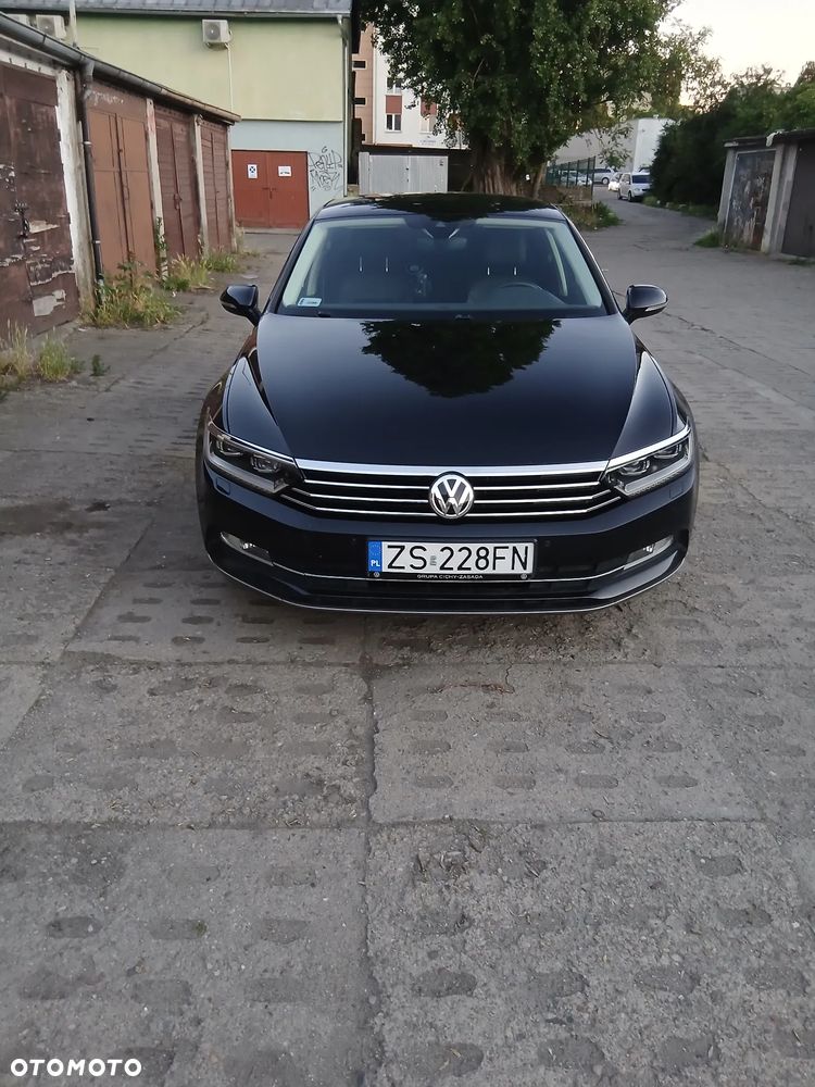 Volkswagen Passat 1.4 TSI BMT ACT Trendline - 11