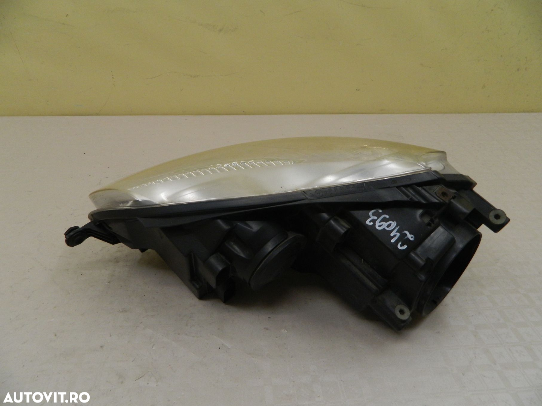 Far dreapta VW Golf 5, 2003, 2004, 2005, 2006, 2007, 2008, cod origine 1K6941006P . - 5
