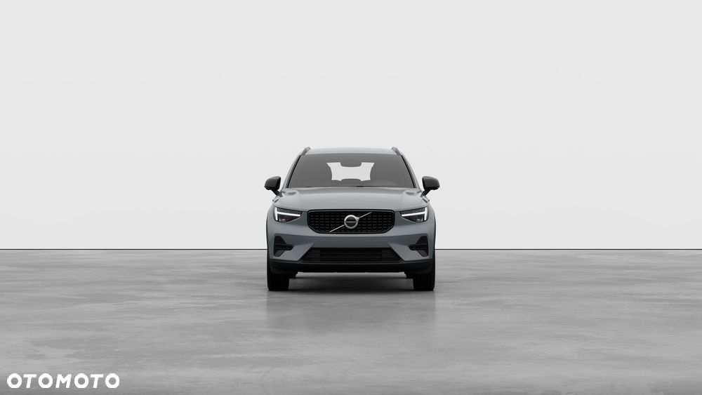 Volvo XC 40 - 5