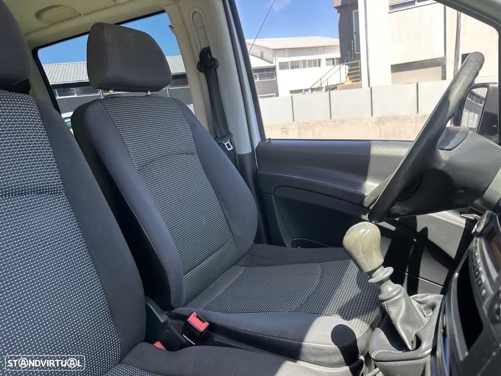 Mercedes-Benz Vito Compacta CREW - 41