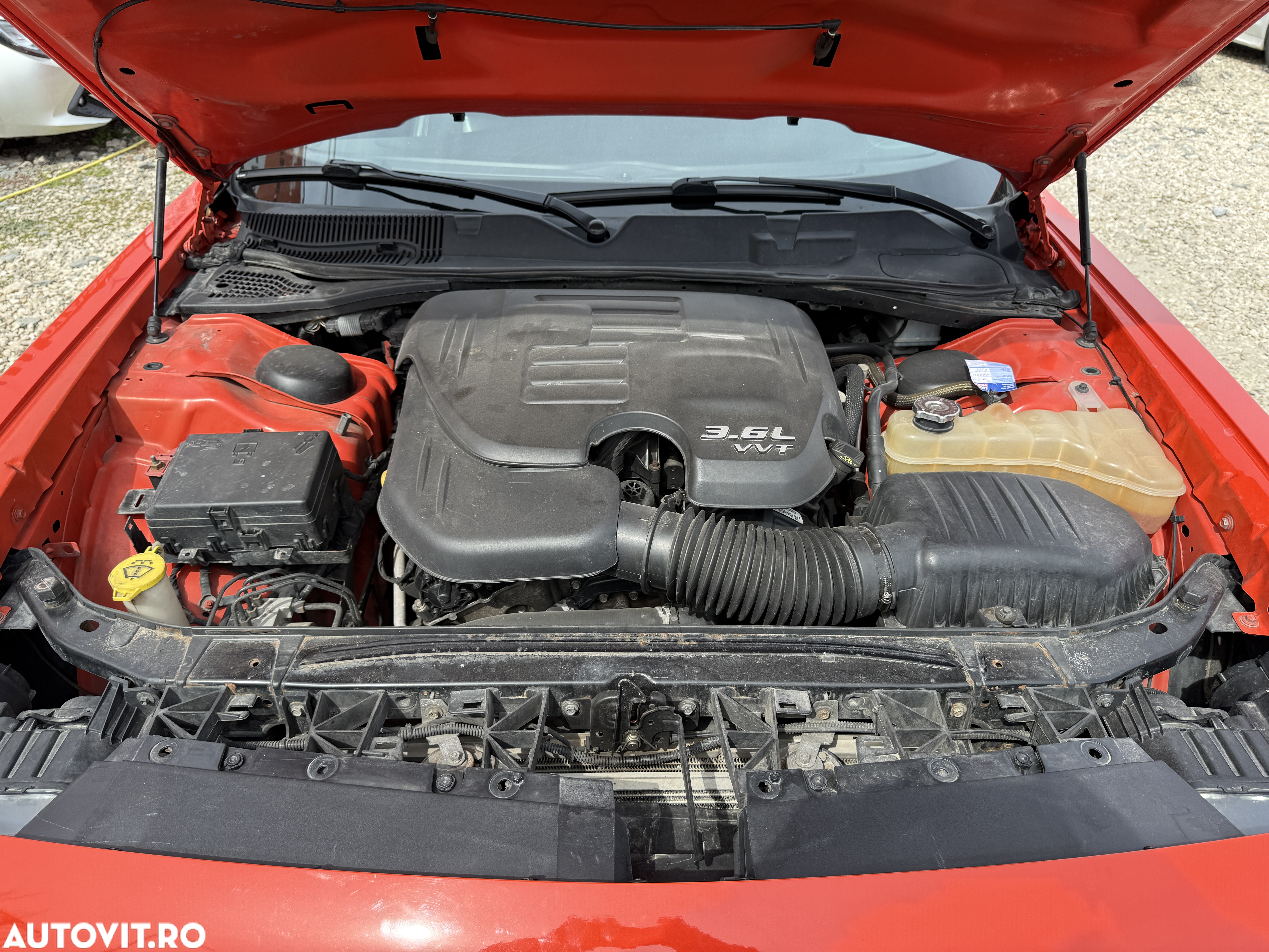 Dodge Challenger Automatik SXT Plus - 25