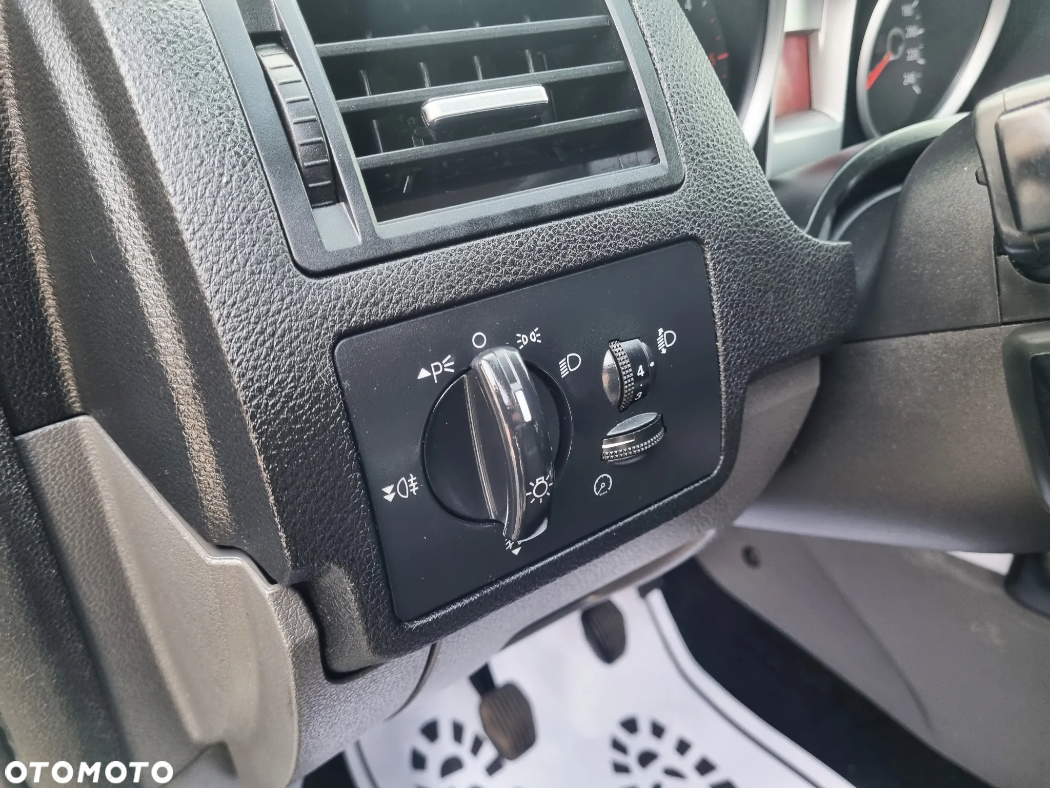 Ford Kuga 2.0 TDCi 4x4 Trend - 20
