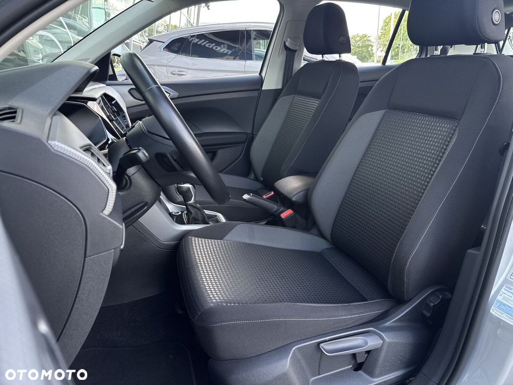 Volkswagen T-Cross 1.0 TSI Active DSG - 9