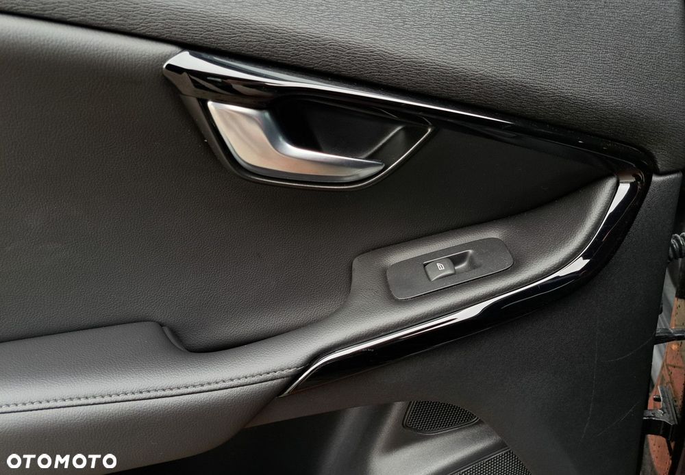 Volvo V40 - 28