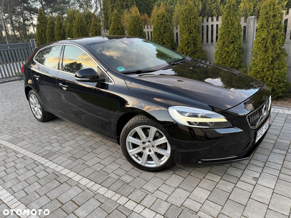 Volvo V40 D3 Geartronic Inscription - 16
