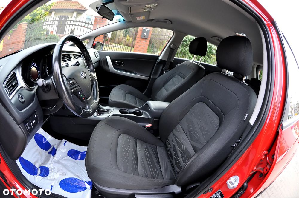 Kia Ceed 1.6 GDI M DCT - 6