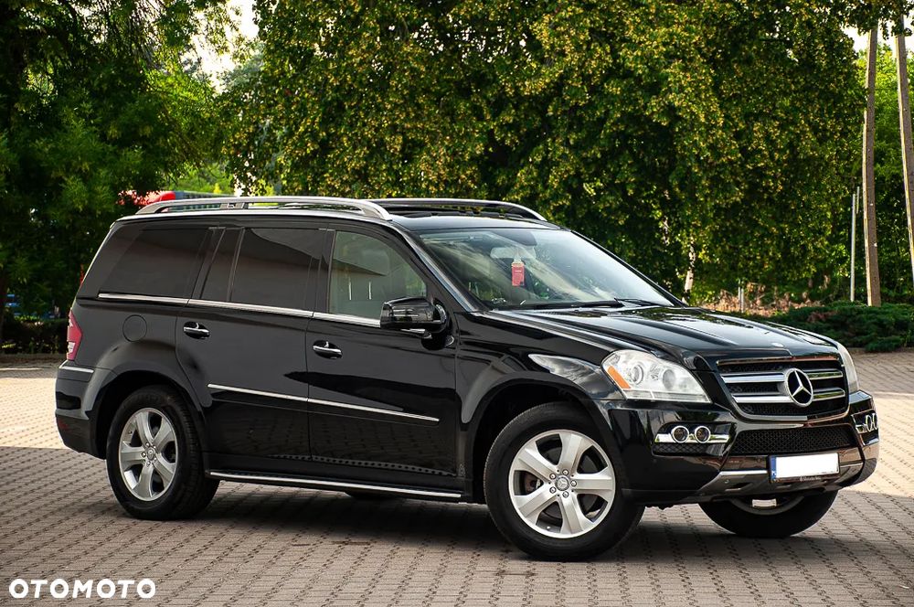 Mercedes-Benz GL 450 4Matic 7G-TRONIC Grand Edition - 3