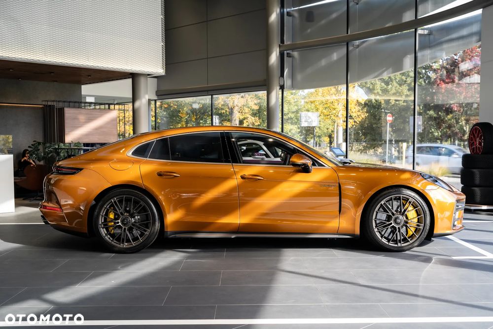 Porsche Panamera Turbo S E-Hybrid PHEV - 6