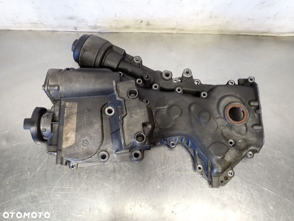 OBUDOWA ROZRZĄDU VOLKSWAGEN TOURAN I 03C109211E - 1