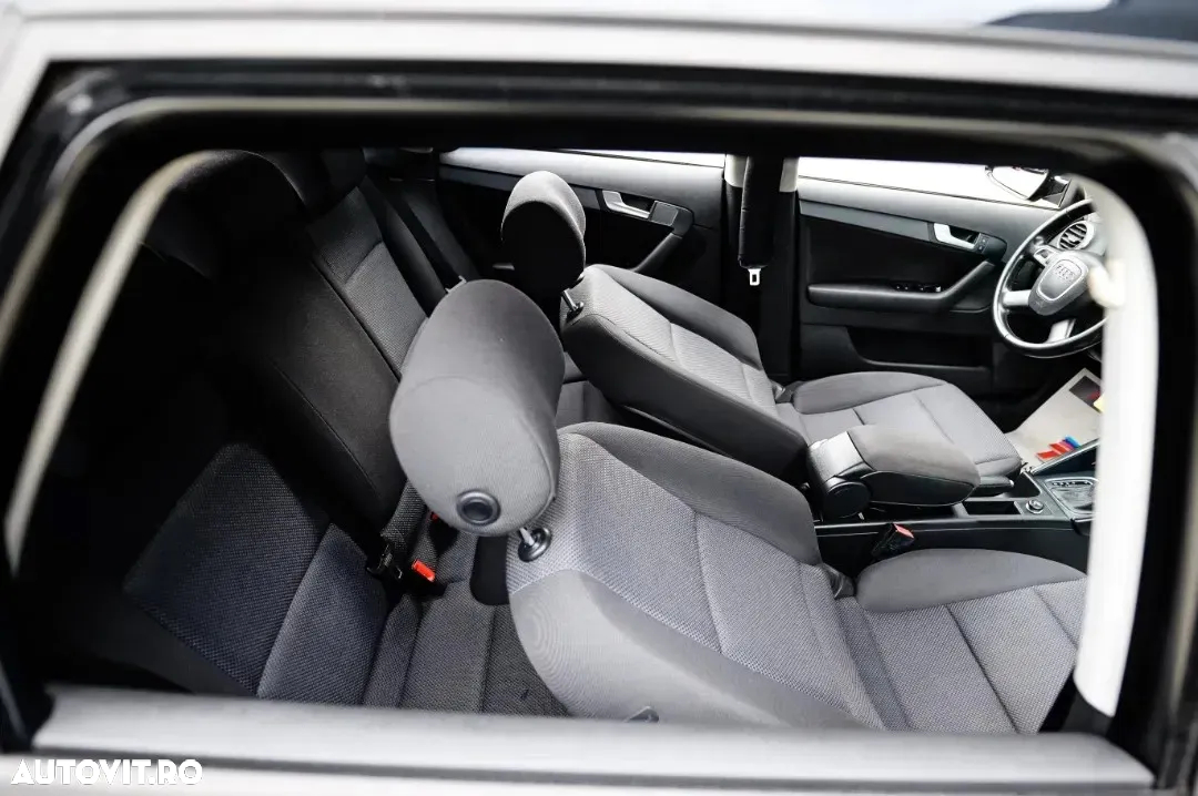 Audi A3 1.6 TDI Sportback DPF S tronic S line Sportpaket - 14