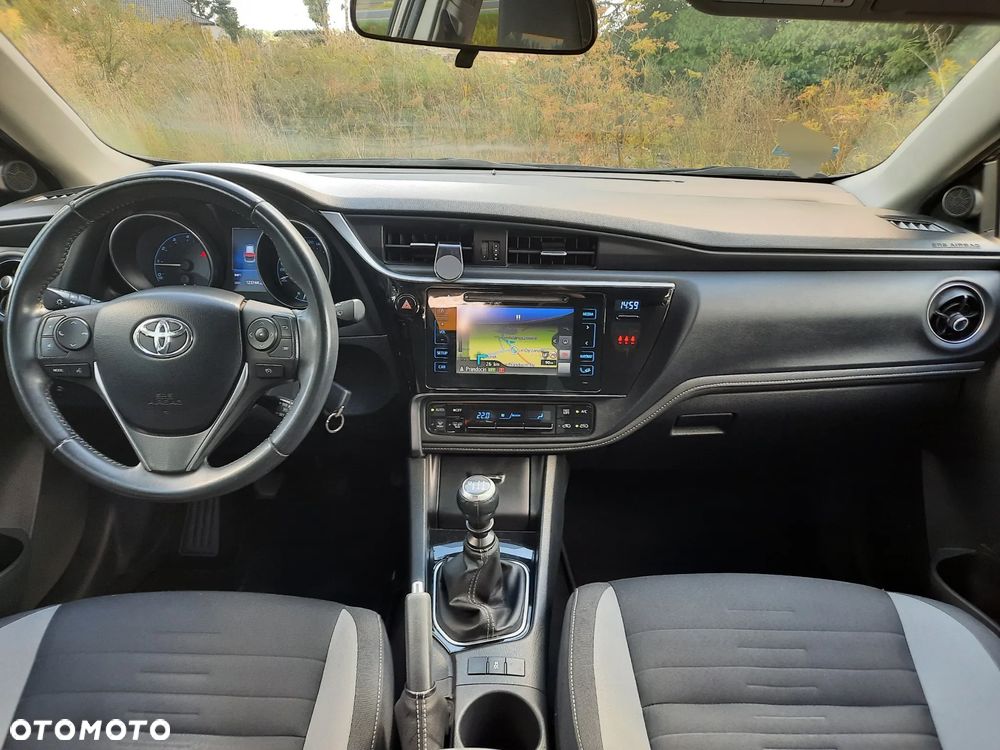 Toyota Auris 1.6 Comfort - 17