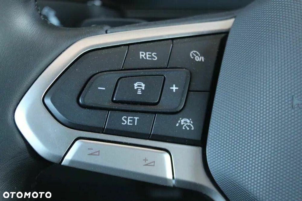 Volkswagen T-Cross 1.5 TSI ACT R-Line DSG - 12