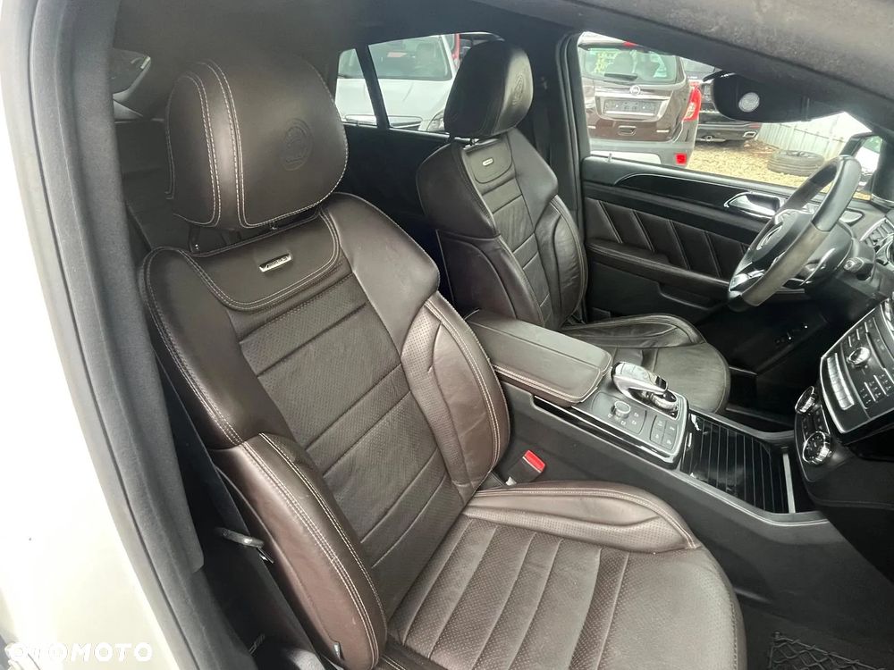 Mercedes-Benz GLE AMG Coupe 63 S 4-Matic - 13