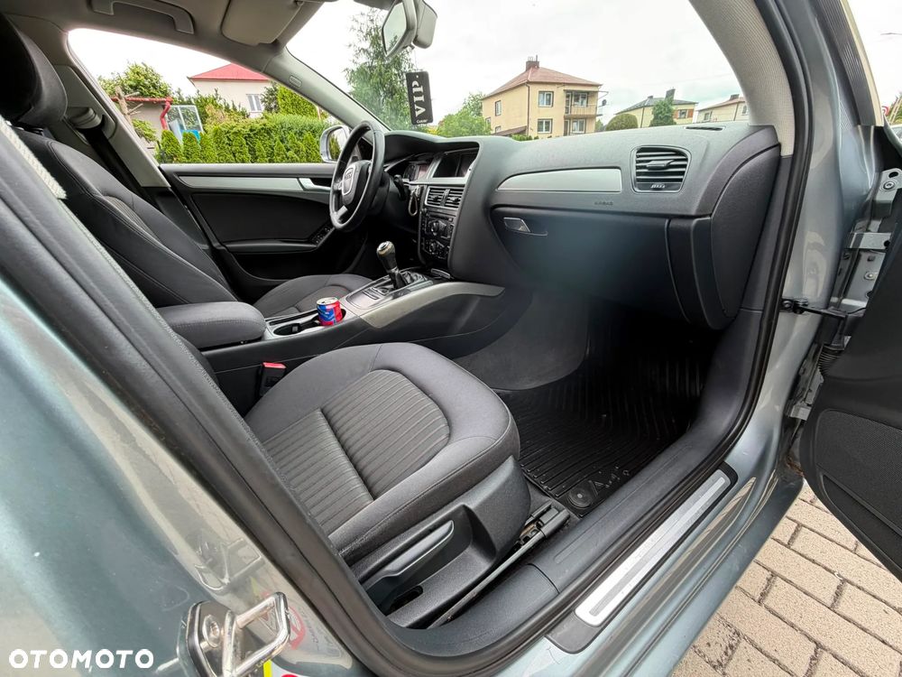 Audi A4 Limousine 2.0 TFSI Limited Edition - 3