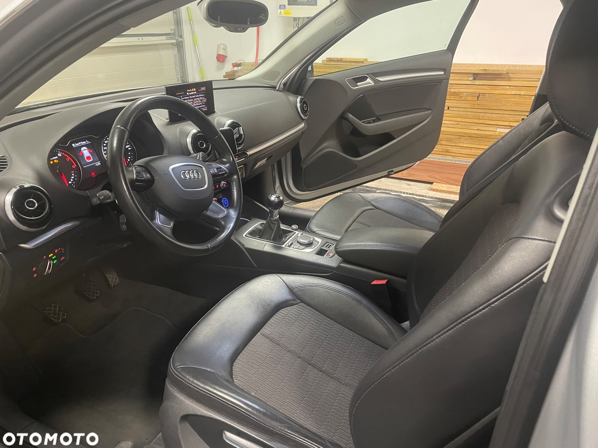 Audi A3 1.4 TFSI Ambiente - 9