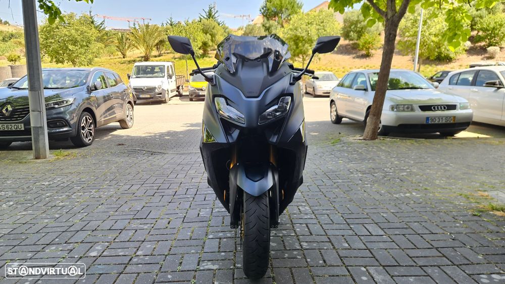 Yamaha TMAX Tech Max - 4