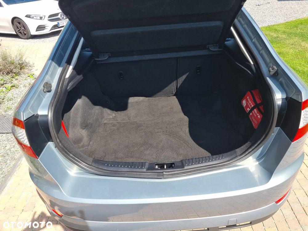 Ford Mondeo - 28