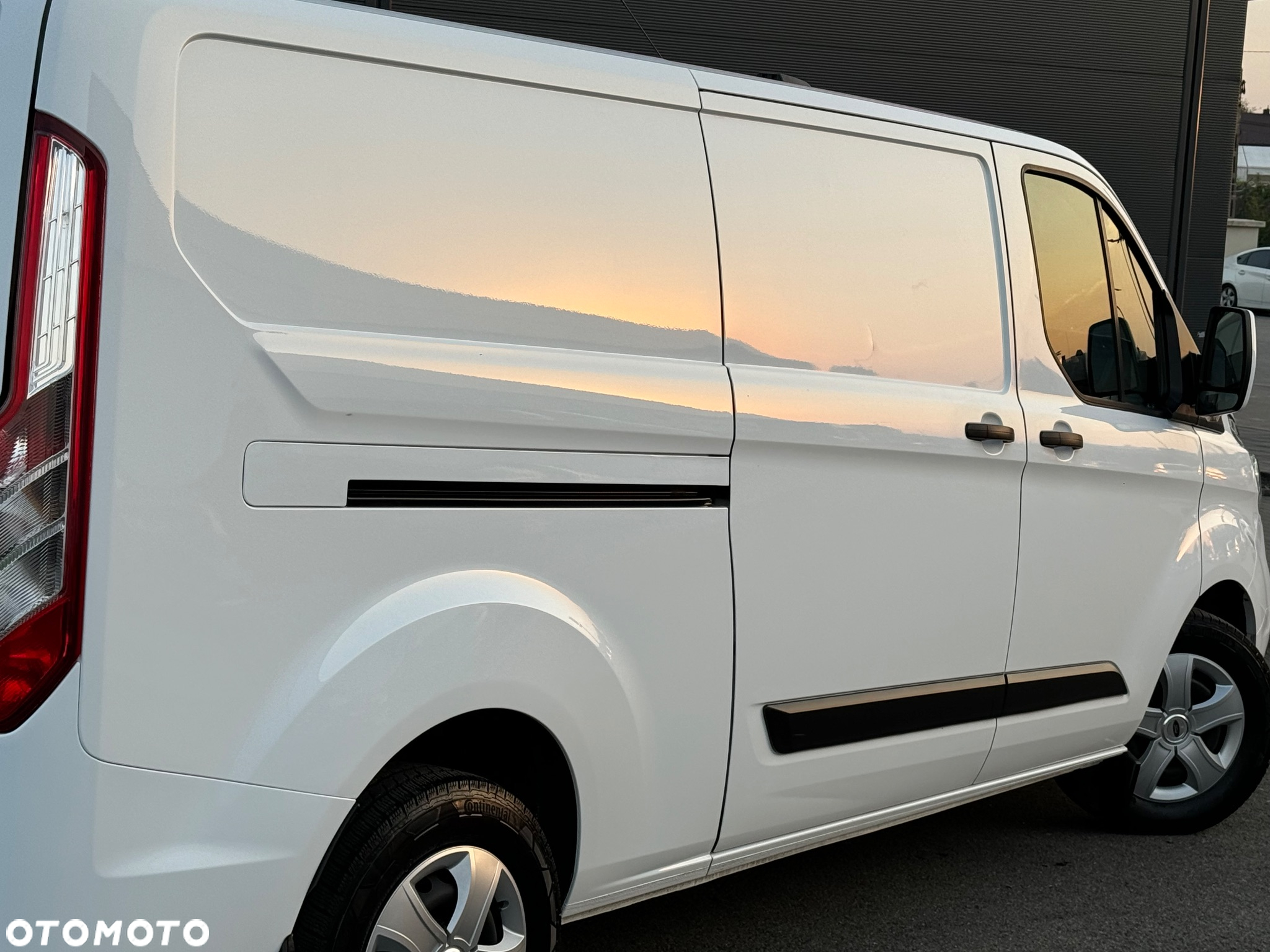 Ford Transit Custom - 12
