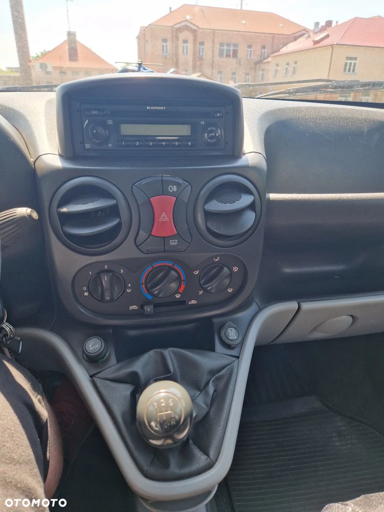 Fiat Doblo 1.9 JTD Active - 9