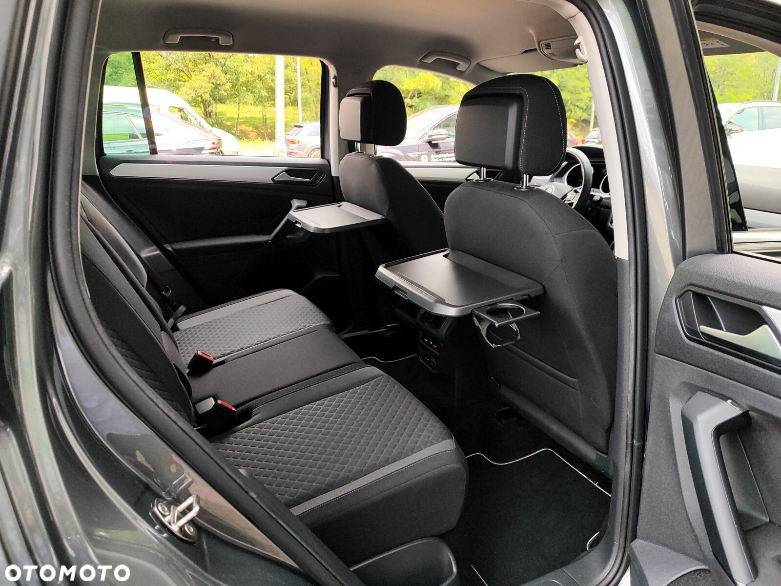 Volkswagen Tiguan - 14