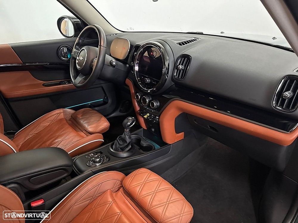 MINI Countryman Cooper SE All4 Aut. Essential - 11