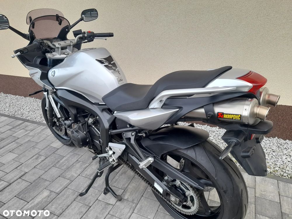Yamaha FZ6 - 25