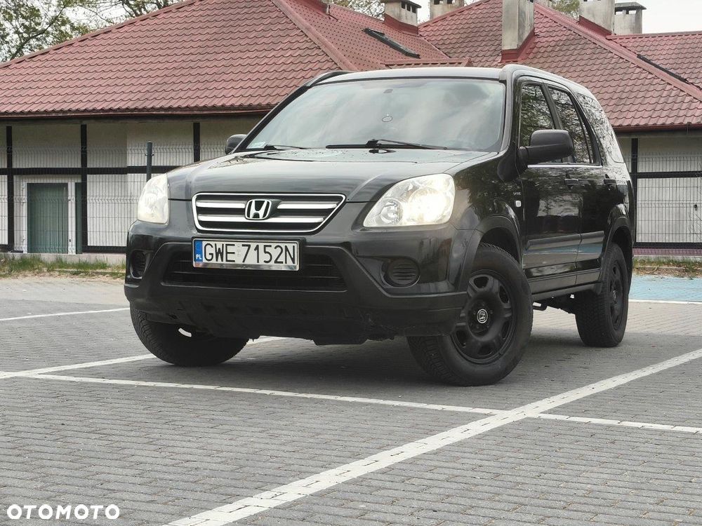 Honda CR-V 2.0 LS High - 30